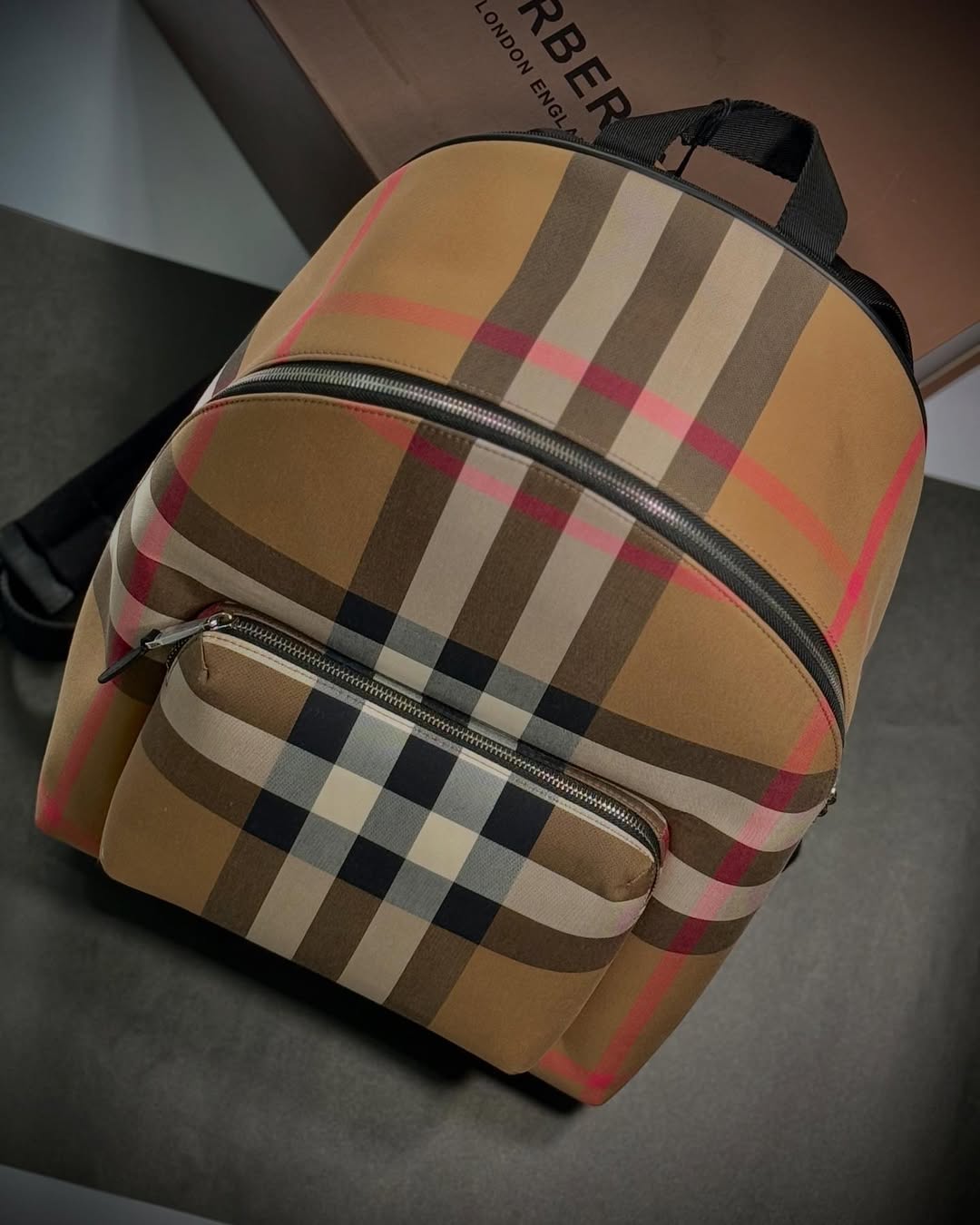 BURBERRY